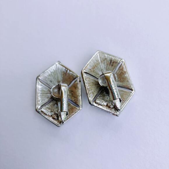 Vintage Coro Silver Tone Clip On Earrings Mid Century Geometric Starburst Design - Picture 7 of 9